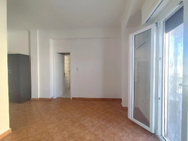 Studio / Γκαρσονιέρα, 33τ. μ.