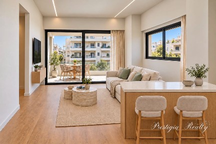 Άνω Γλυφάδα, Γλυφάδα (Αθήνα - Νότια Προάστια), Μωρέως 51, Γλυφάδα 16561