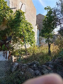 Μονοκατοικία, 110τ. μ.