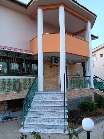 Βίλα, 290τ. μ.