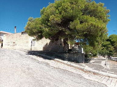 Μονοκατοικία, 330τ. μ.