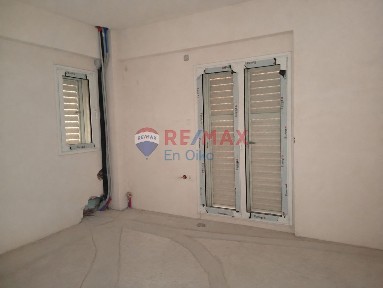 Μονοκατοικία, 345τ. μ.