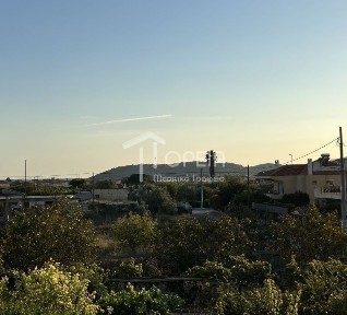 Μονοκατοικία, 180τ. μ.
