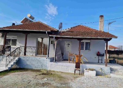 Μονοκατοικία, 210τ. μ.