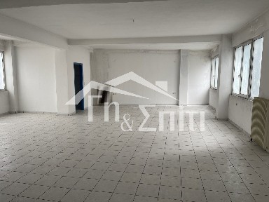 Γραφείο, 82τ. μ.