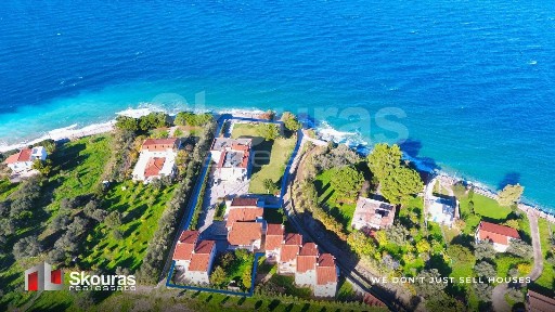 Συγκρότημα διαμερισμάτων, 1130τ. μ.
