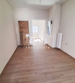 Ερυθρός, Αμπελόκηποι - Πεντάγωνο (Αθήνα - Κέντρο)