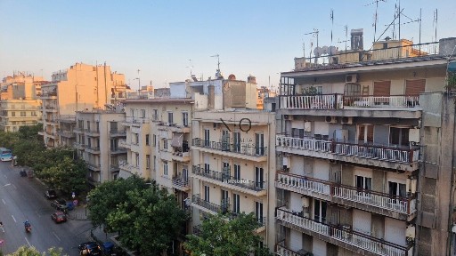 Studio / Γκαρσονιέρα, 30τ. μ.