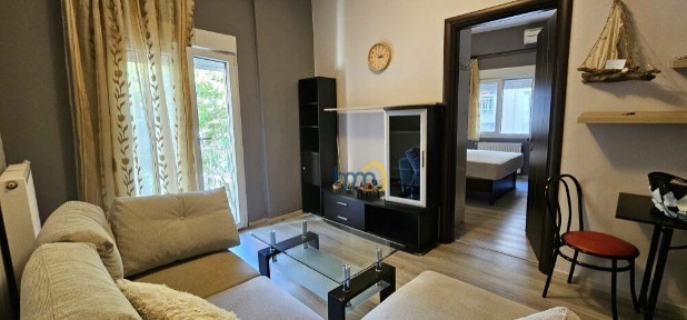 Studio / Γκαρσονιέρα, 50τ. μ.