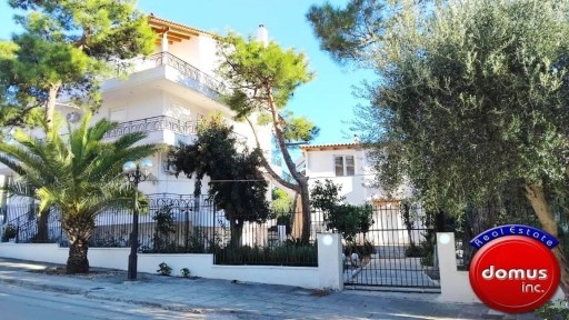 Δικηγορικά, Βούλα (Αθήνα - Νότια Προάστια)