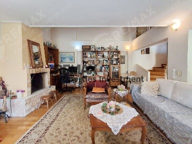 Μονοκατοικία, 230τ. μ.