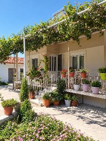 Μονοκατοικία, 85τ. μ.
