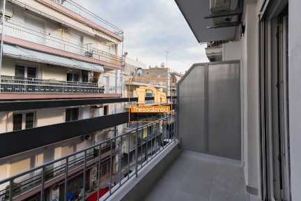 Κάτω Αναγέννηση, Νεάπολη (Θεσσαλονίκη - Περιφ/κοί δήμοι), Μαδύτου 61