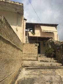Μονοκατοικία, 165τ. μ.