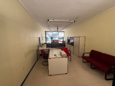 Γραφείο, 30τ. μ.