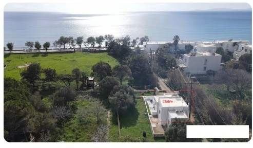 Κιόνια, Τήνος (Κυκλάδες), Επαρχιακή Οδός Τήνου-Κελλιών, 842 00 Εξωμβούργο