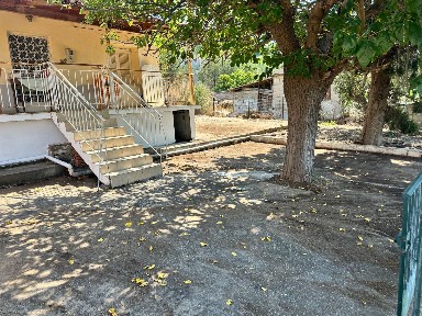 Μονοκατοικία, 60τ. μ.