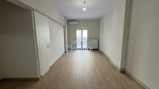 Studio / Γκαρσονιέρα, 58τ. μ.