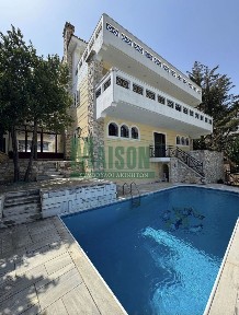 Καστρί - Πολιτεία, Νέα Ερυθραία (Αθήνα - Βόρεια Προάστια)