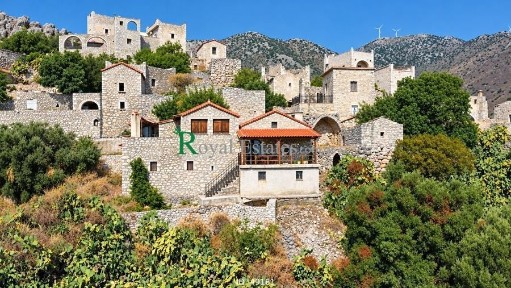 Μονοκατοικία, 201τ. μ.