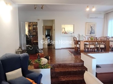 Αμαλία Φλέμινγκ, Μελίσσια (Αθήνα - Βόρεια Προάστια)