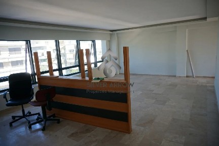 Γραφείο, 80τ. μ.
