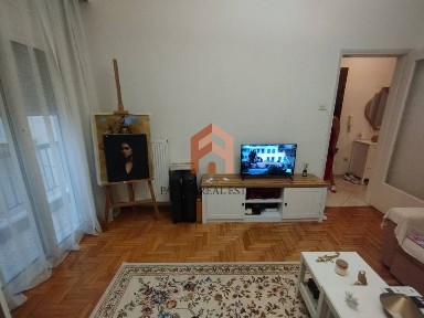 Studio / Γκαρσονιέρα, 50τ. μ.