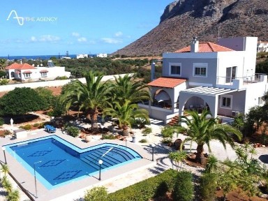 Ακρωτήρι (Ν. Χανίων), Χανιά
