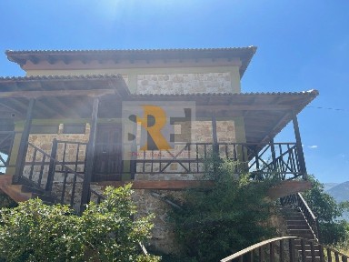 Μέση Συνοικία Τρικάλων, Ξυλόκαστρο (Κορινθία)