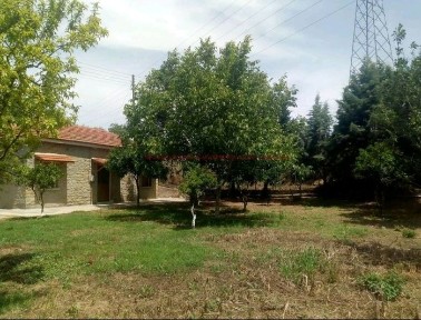 Μονοκατοικία, 75τ. μ.