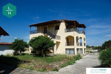Κοκκώνι, Βέλο (Κορινθία)