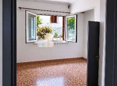 Διαμέρισμα, 34τ. μ.