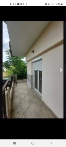 Συγκρότημα διαμερισμάτων, 324τ. μ.
