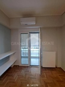 Κυνοσάργους, Νέος Κόσμος (Αθήνα - Κέντρο)