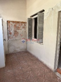Μονοκατοικία, 62τ. μ.