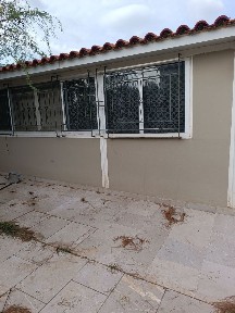 Μονοκατοικία, 61τ. μ.