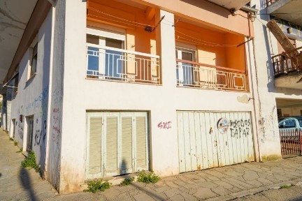 Κτίριο, 173τ. μ.