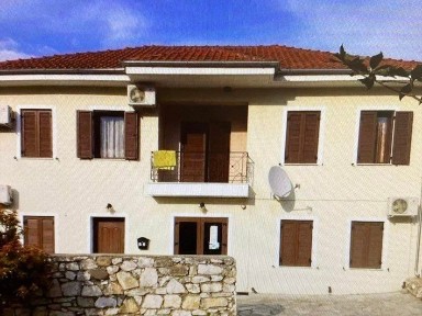Συγκρότημα διαμερισμάτων, 400τ. μ.
