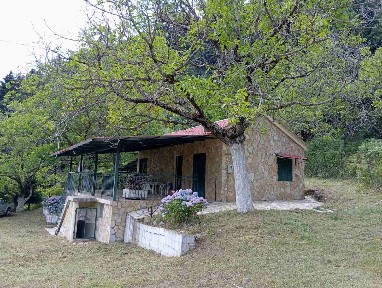 Λαμπίρι, Παραβόλα (Αιτωλοακαρνανία)