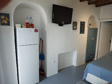 Studio / Γκαρσονιέρα, 24τ. μ.