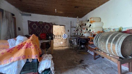 Μονοκατοικία, 125τ. μ.