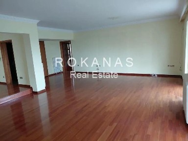 Διαμέρισμα, 221τ. μ.