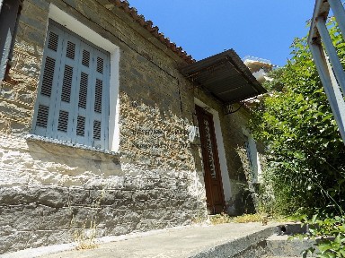 Μονοκατοικία, 80τ. μ.