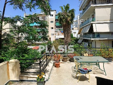 Κτίριο, 230τ. μ.