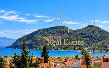 Νέα Ηρακλίτσα, Ελευθερές (Ν. Καβάλας)
