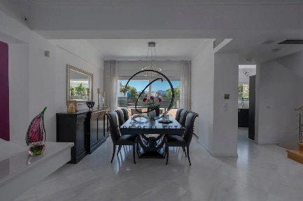 Μορτερό, Νέα Ερυθραία (Αθήνα - Βόρεια Προάστια)