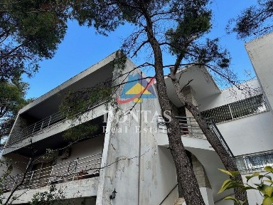 Γραφείο, 215τ. μ.