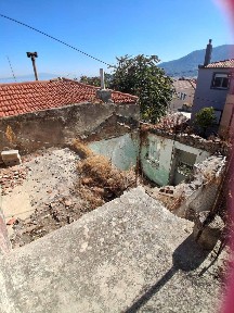 Μονοκατοικία, 50τ. μ.