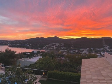 Κάτω Ποσειδωνία, Λαύριο (Υπόλοιπο Αττικής)