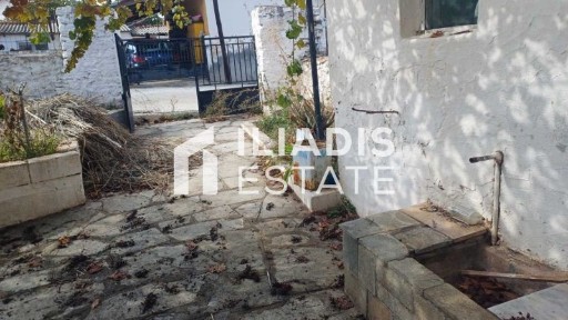 Κέντρο, Πρώτη (Ν. Σέρρες)